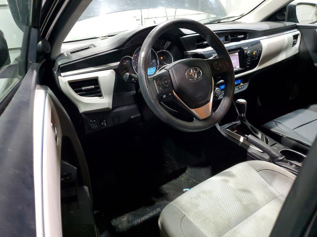 2016 TOYOTA COROLLA