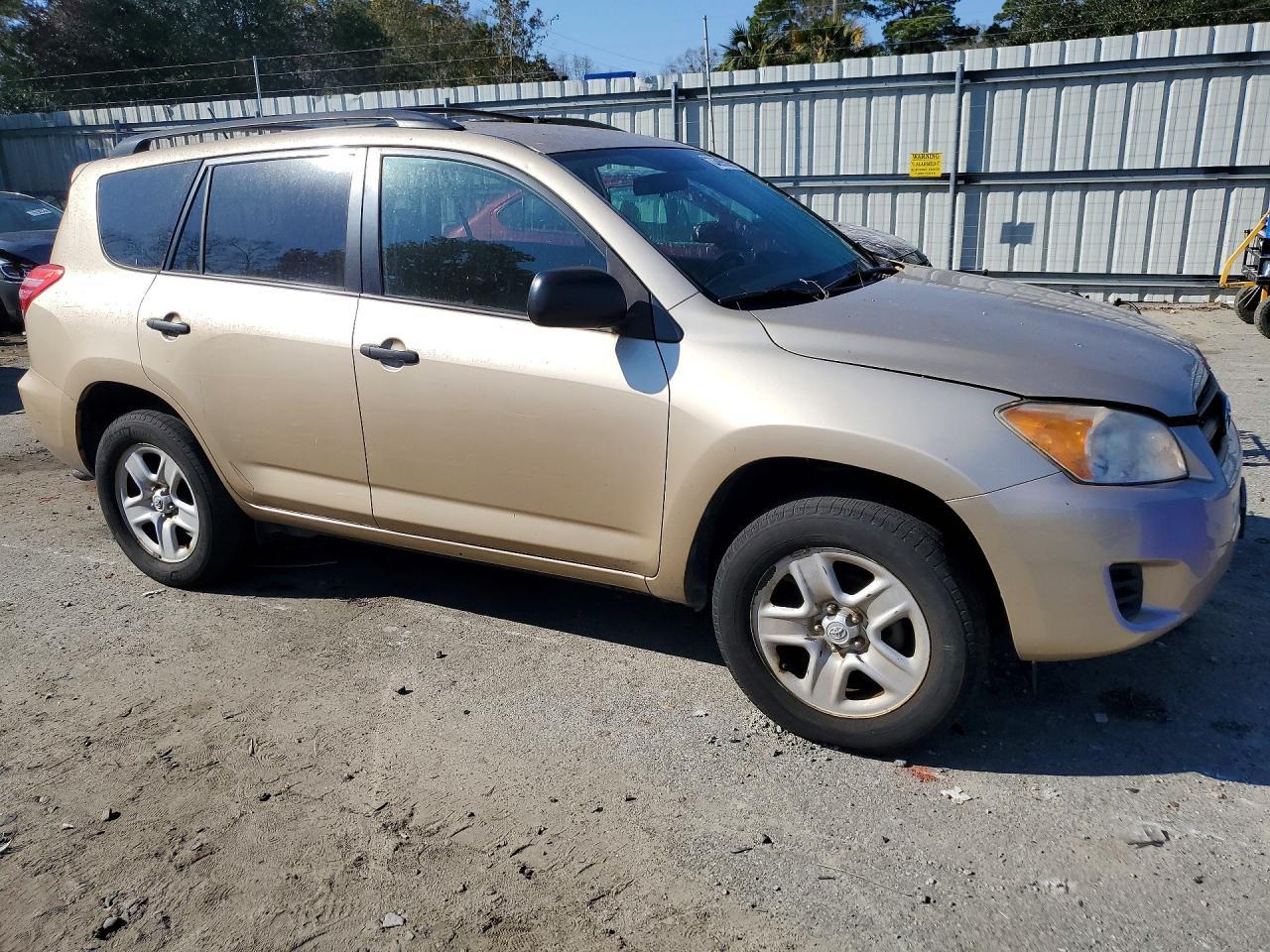 2011 TOYOTA RAV4
