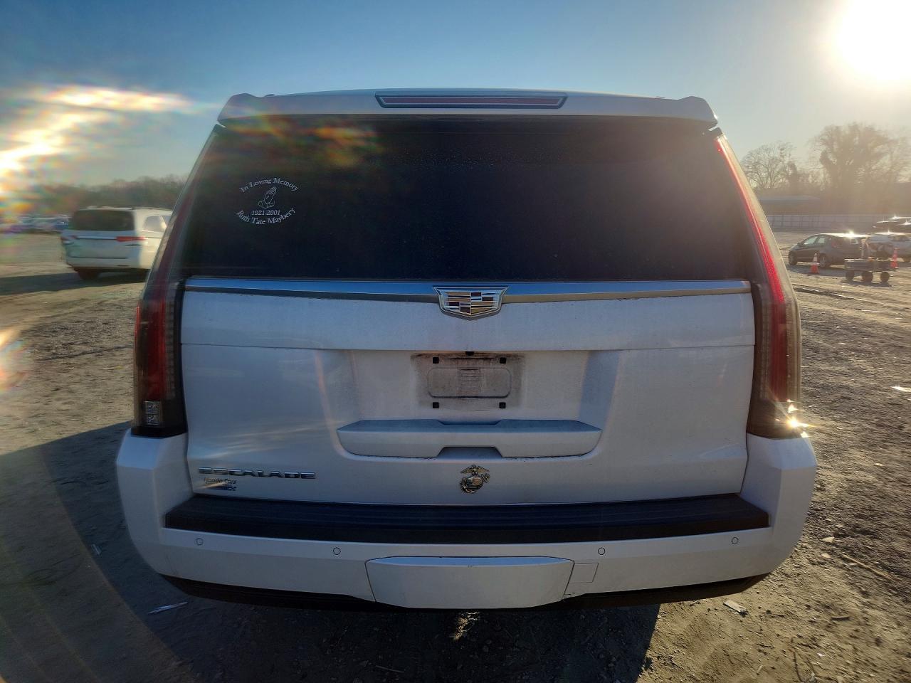 2016 CADILLAC ESCALADE