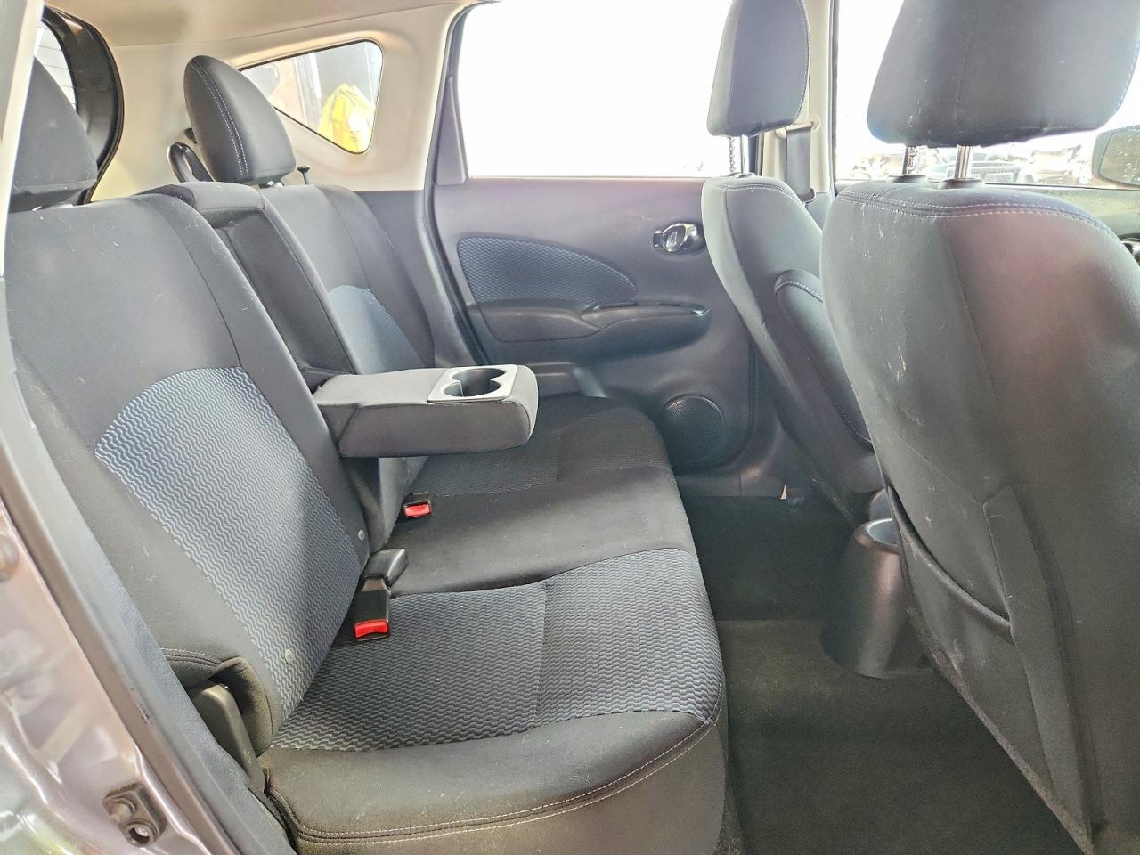 2016 NISSAN Versa Note
