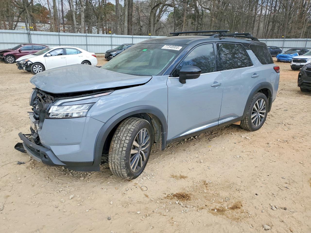 2022 NISSAN PATHFINDER