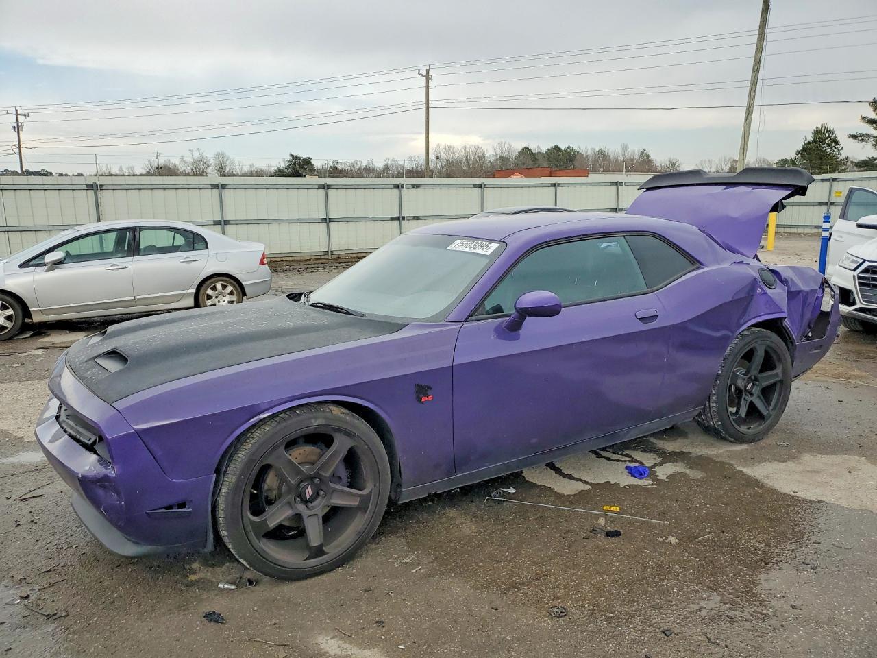2013 DODGE Challenger