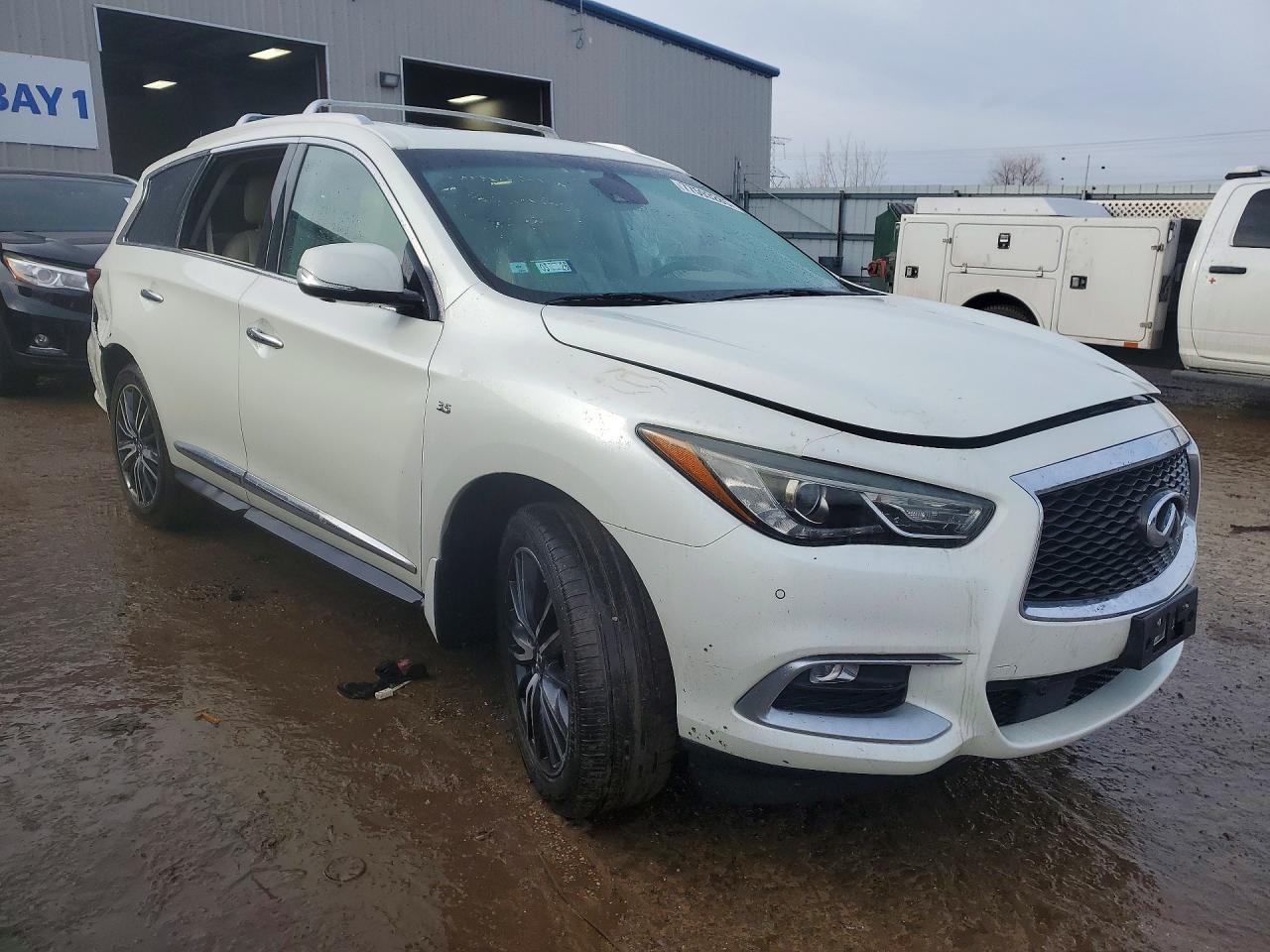 2016 Infinity Qx60