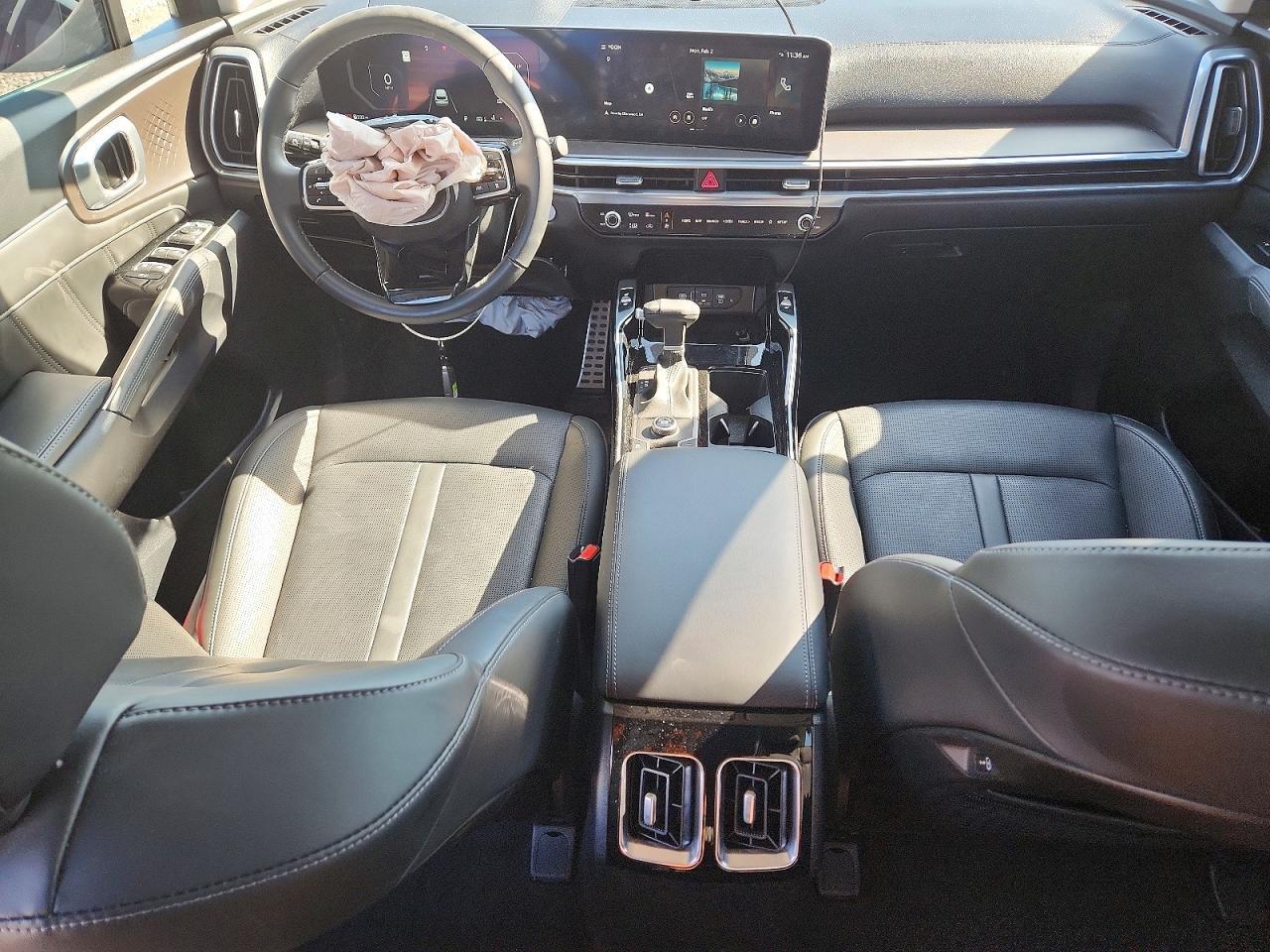 2025 KIA SORENTO