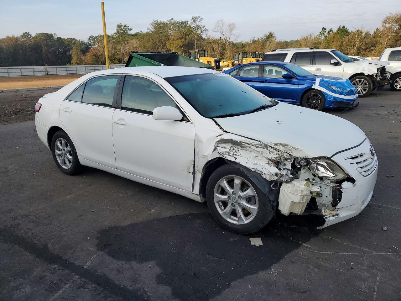 2011 TOYOTA CAMRY