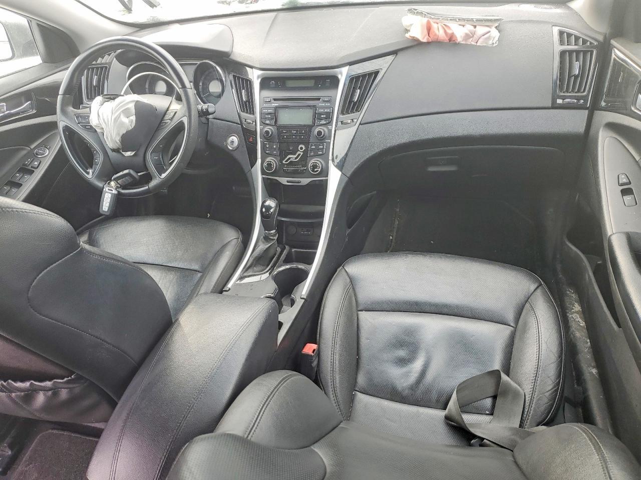 2013 HYUNDAI SONATA