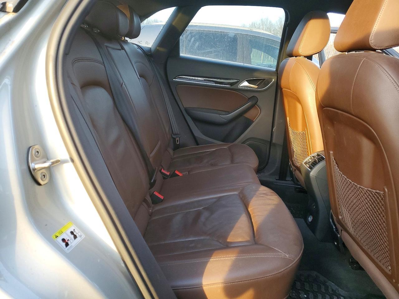 2016 AUDI Q3
