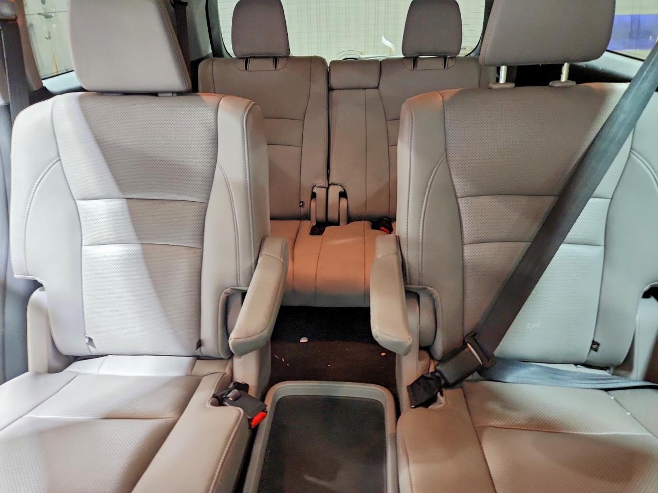 2017 HONDA PILOT