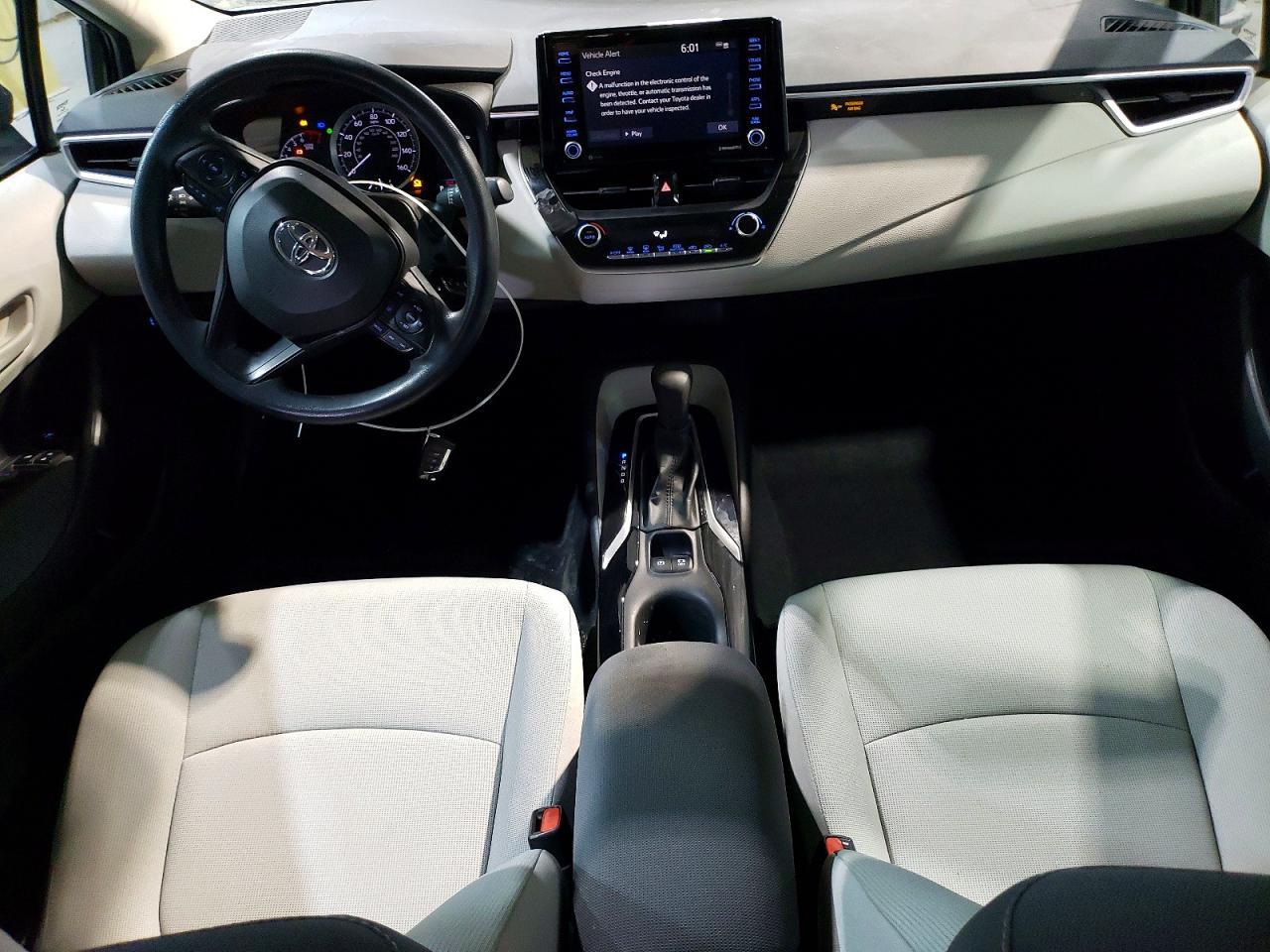 2022 TOYOTA COROLLA