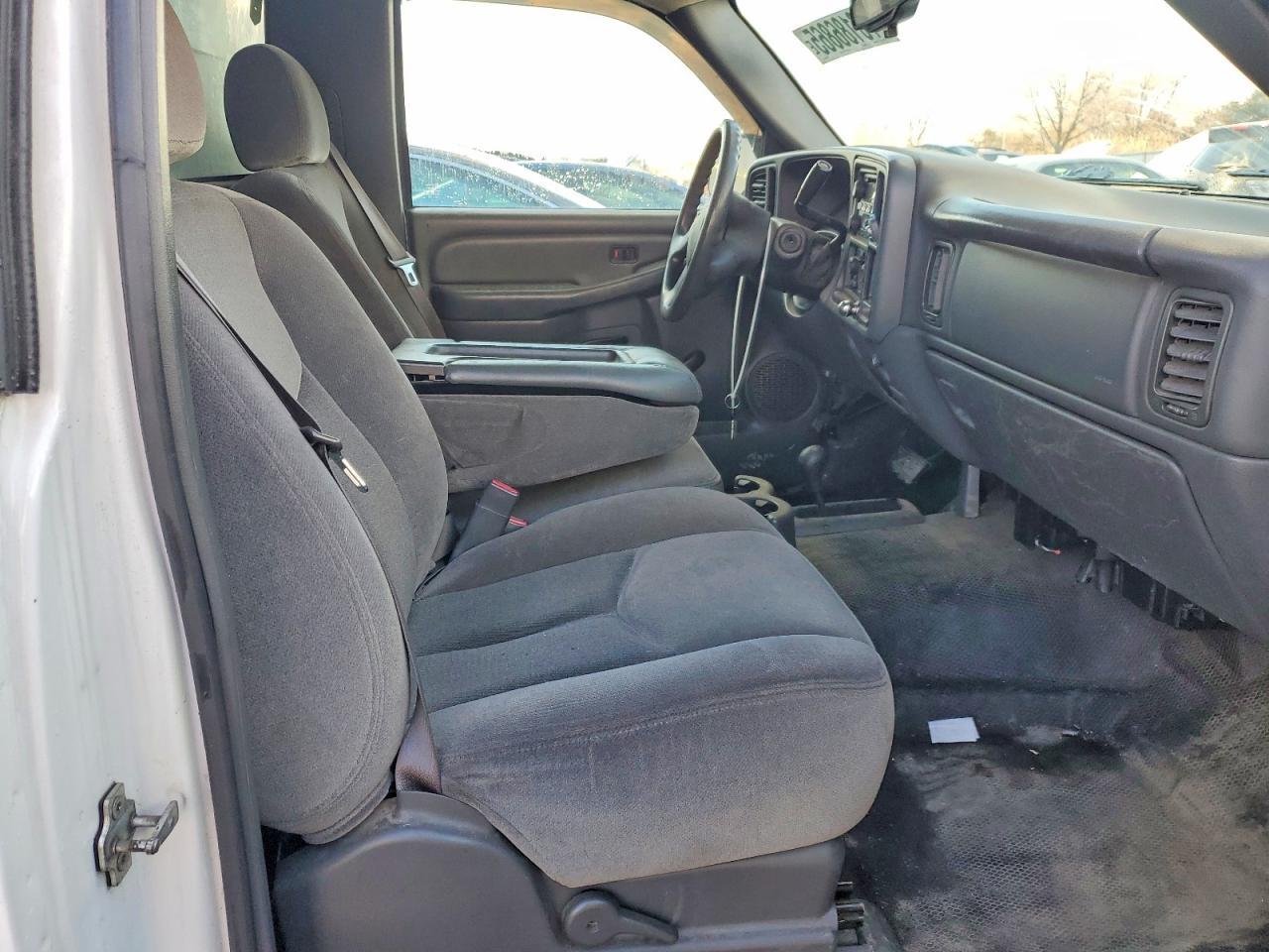 2005 GMC SIERRA 1500
