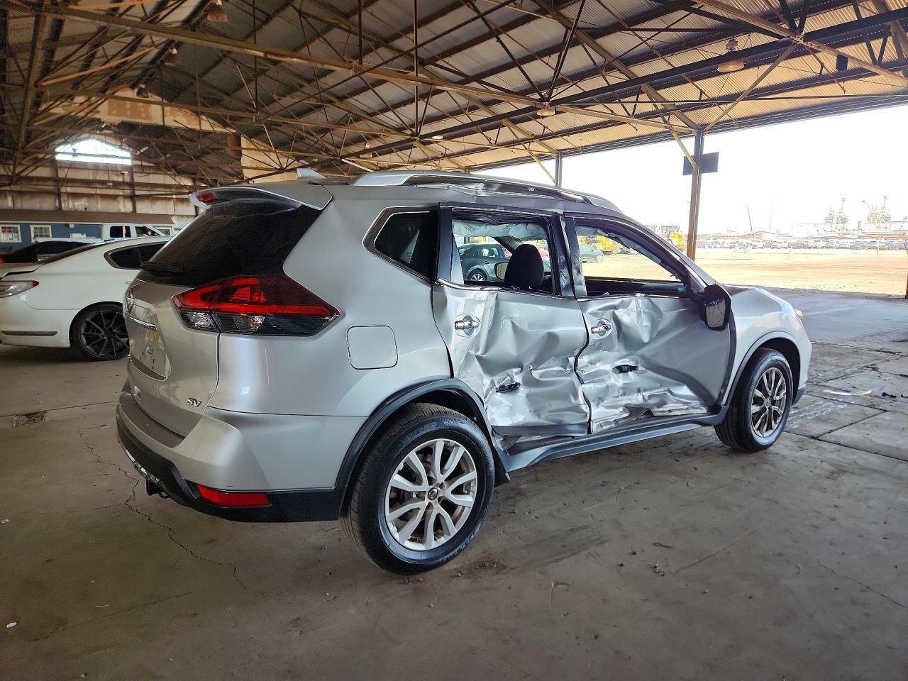 2018 NISSAN ROGUE