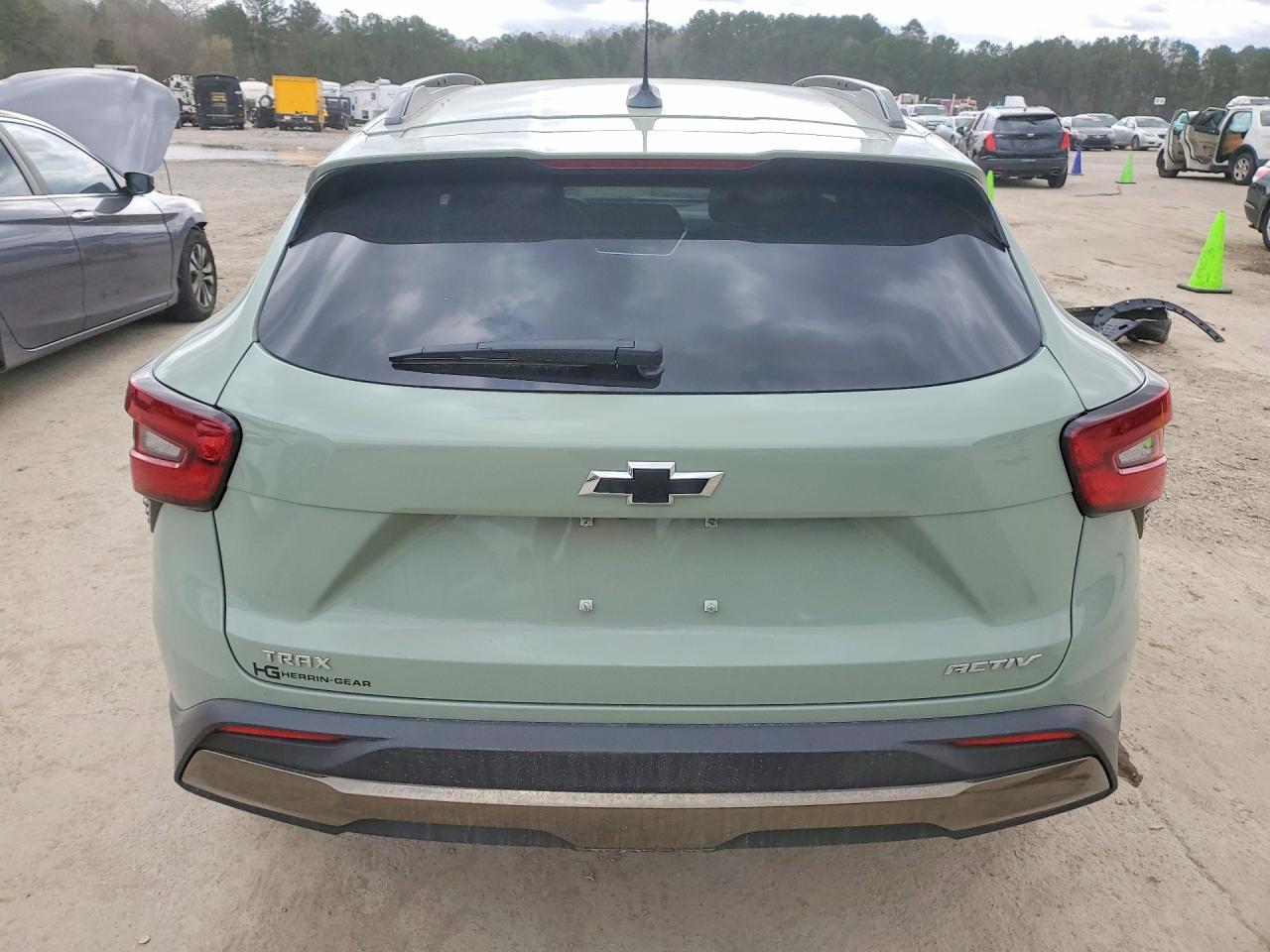 2026 CHEVROLET TRAX