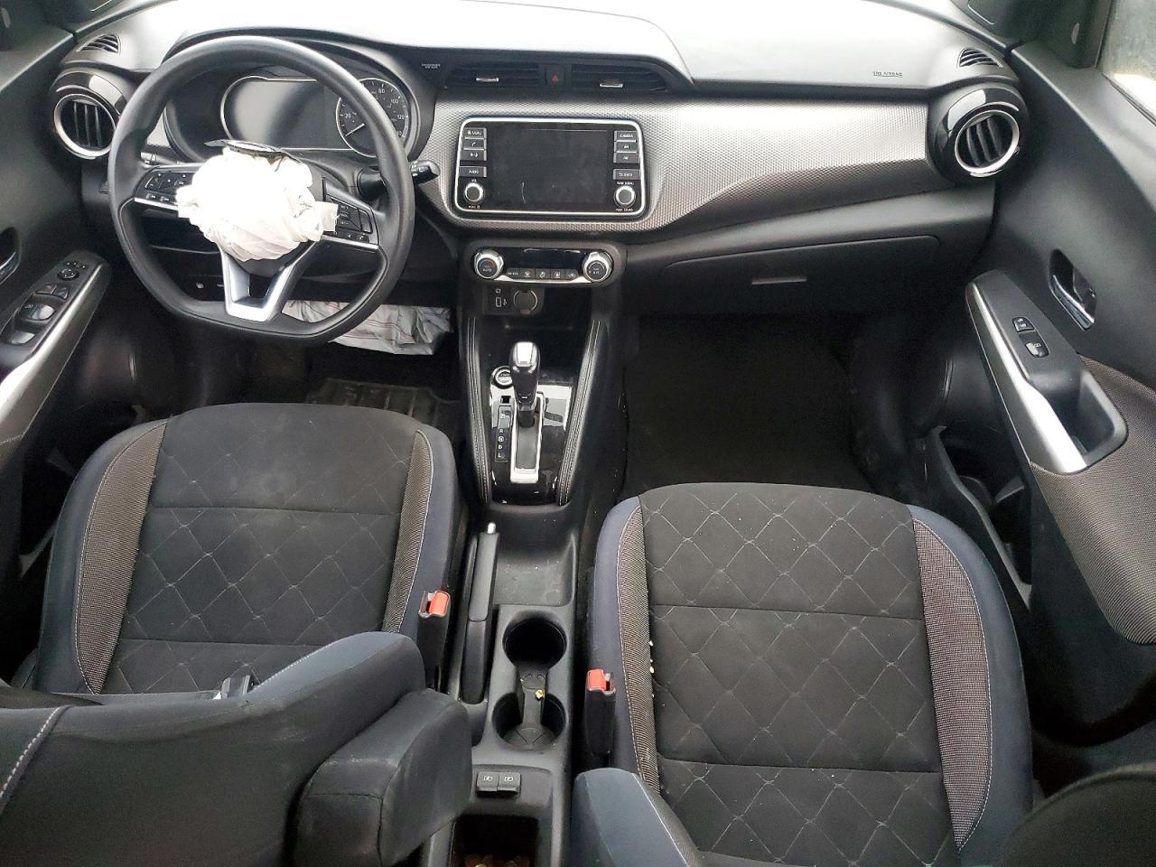 2018 NISSAN KICKS