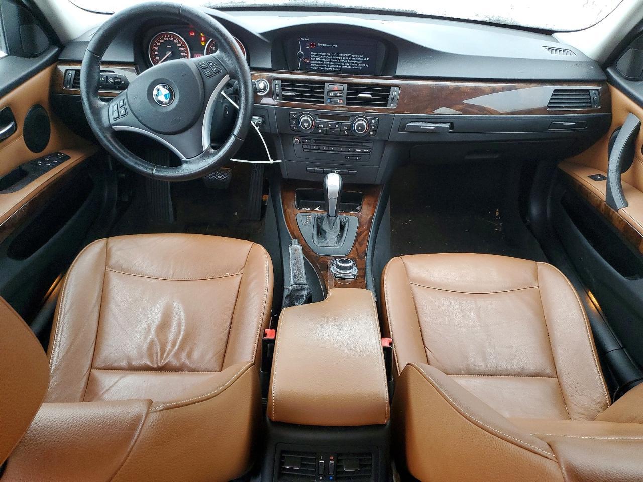 2011 BMW 3 SERIES