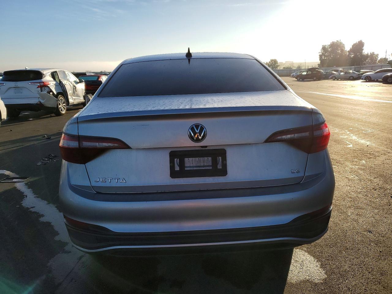 2022 VOLKSWAGEN JETTA