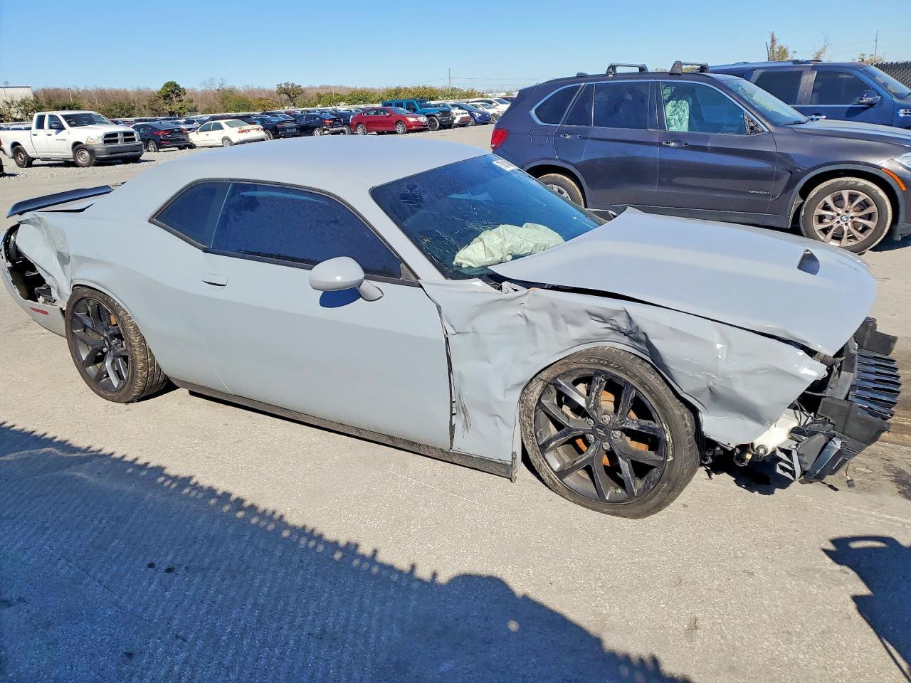 2022 DODGE Challenger