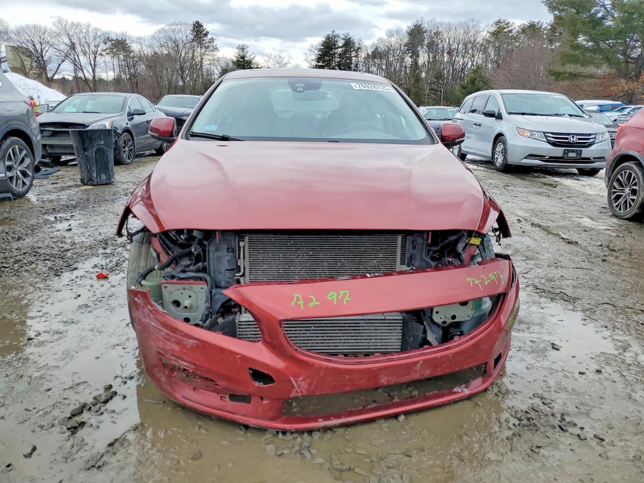 2015 VOLVO S60