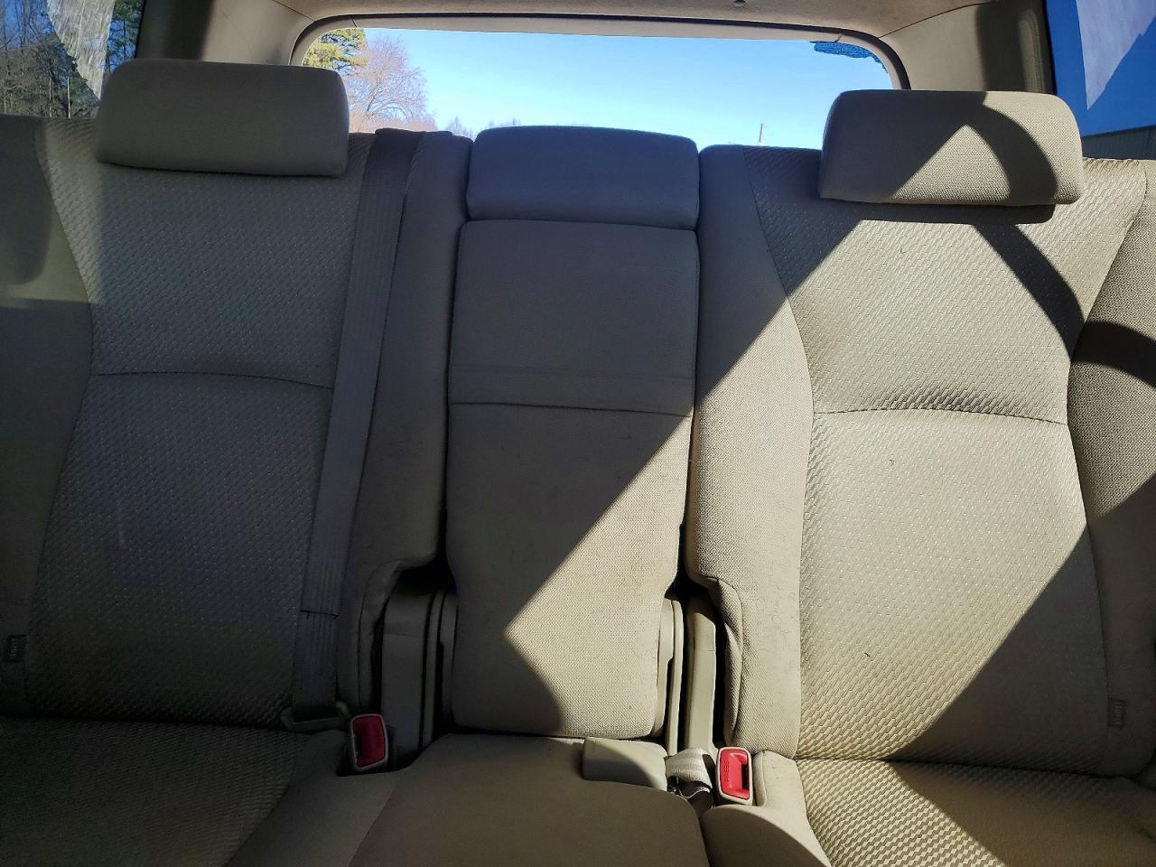 2004 TOYOTA HIGHLANDER