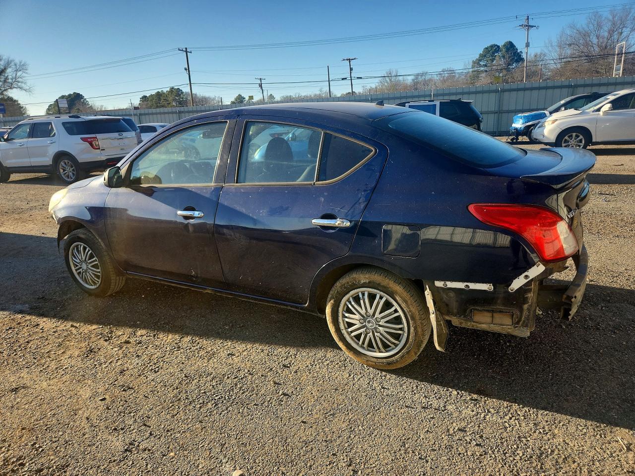2014 NISSAN VERSA