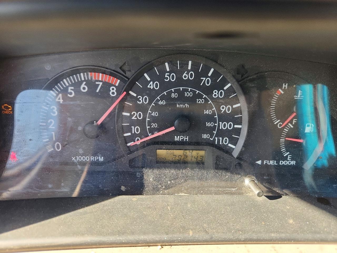 2003 TOYOTA COROLLA