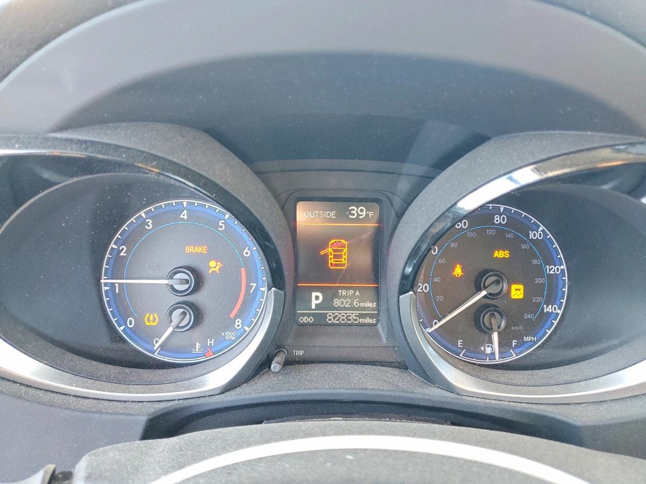 2016 TOYOTA COROLLA
