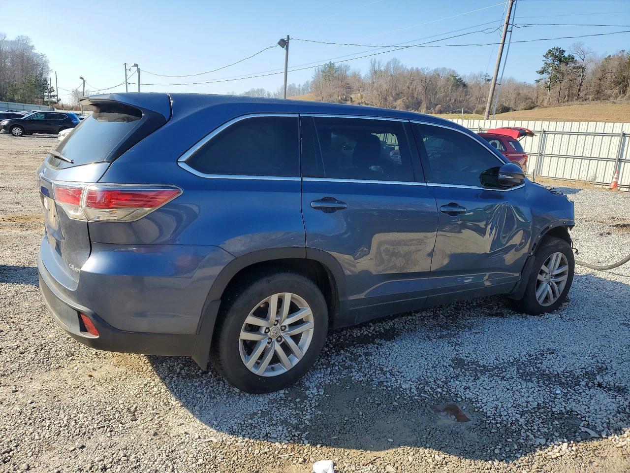 2015 TOYOTA HIGHLANDER