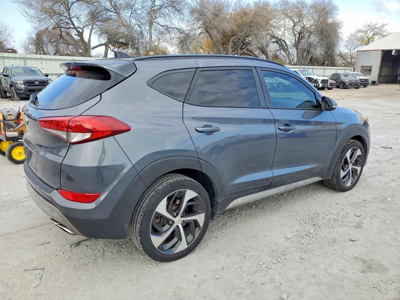 2018 HYUNDAI TUCSON