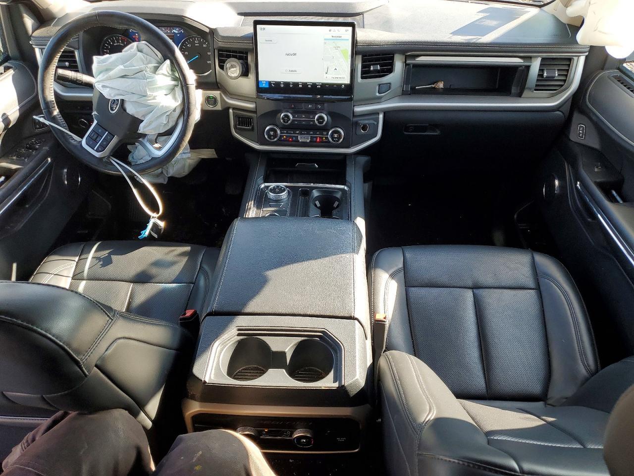2023 FORD Expedition