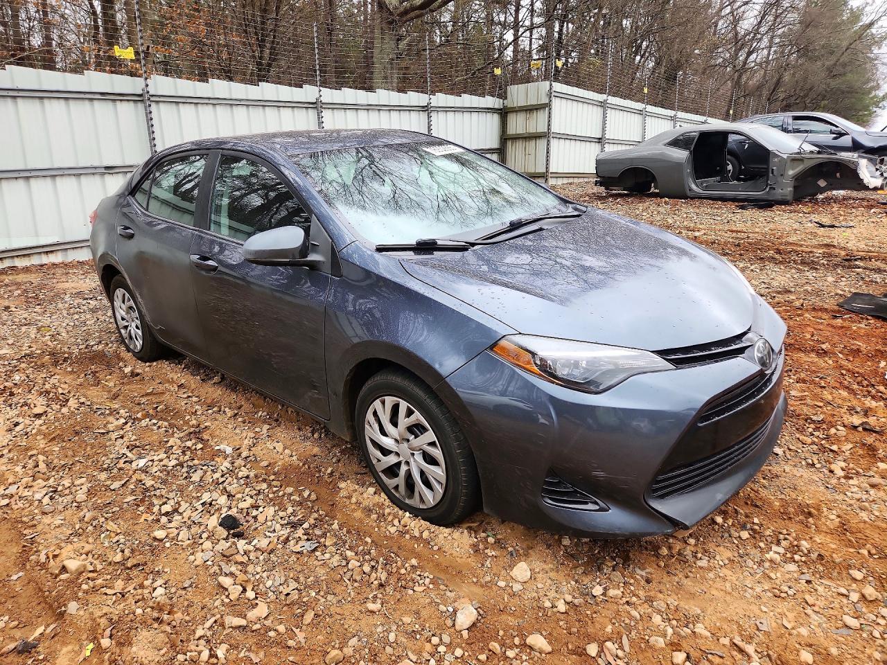 2018 TOYOTA COROLLA