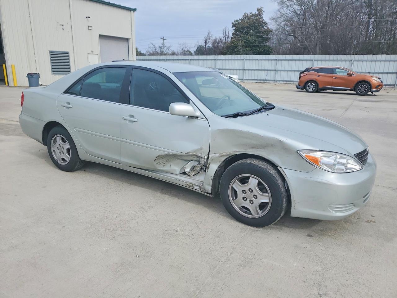 2002 TOYOTA CAMRY
