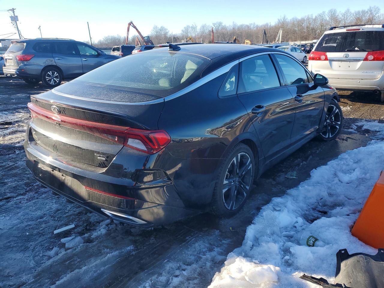 2021 KIA K5