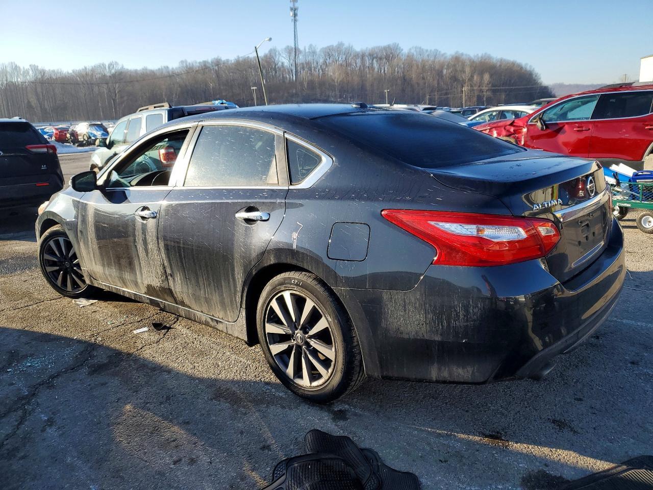 2017 NISSAN ALTIMA