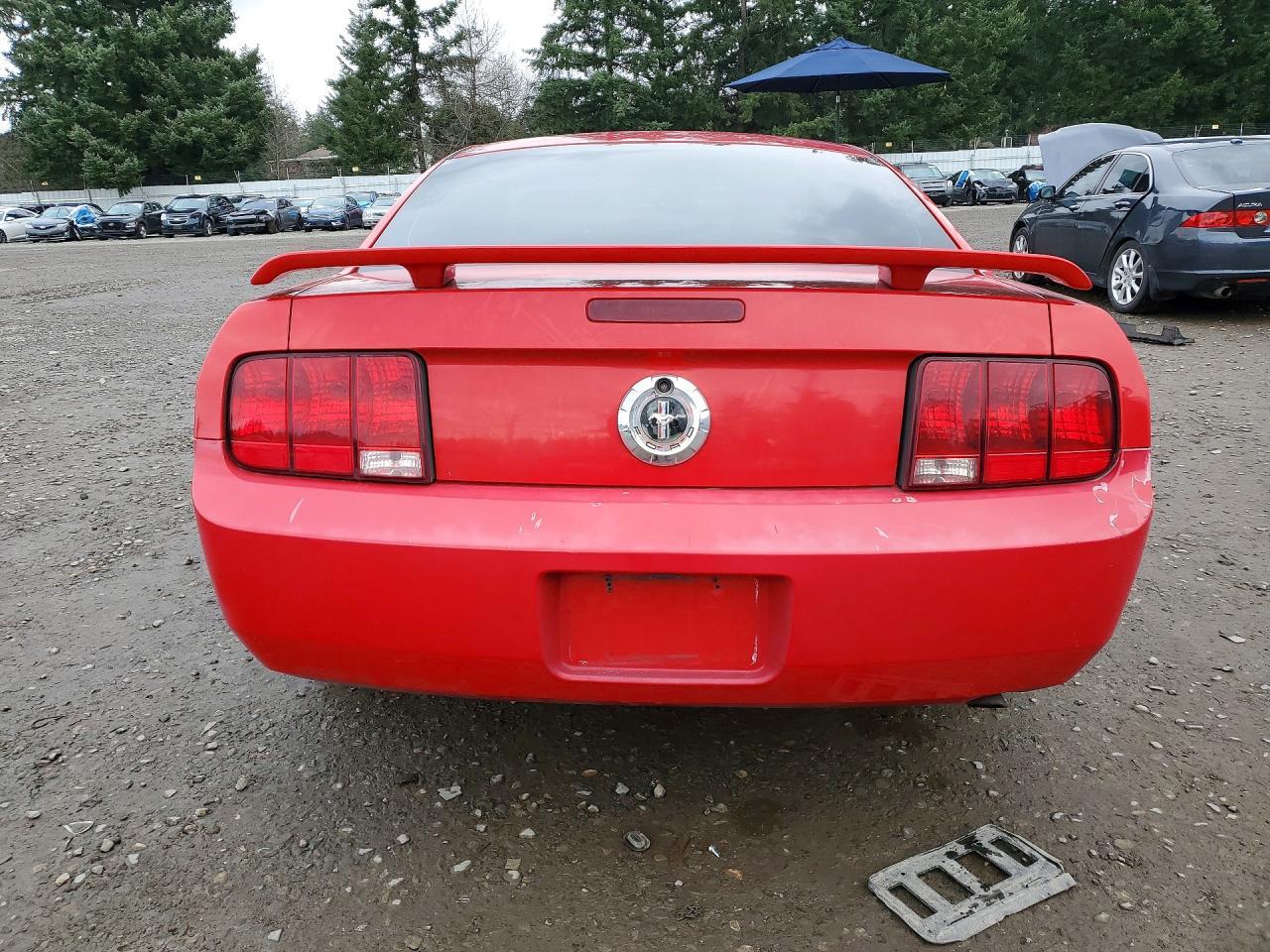 2005 FORD MUSTANG