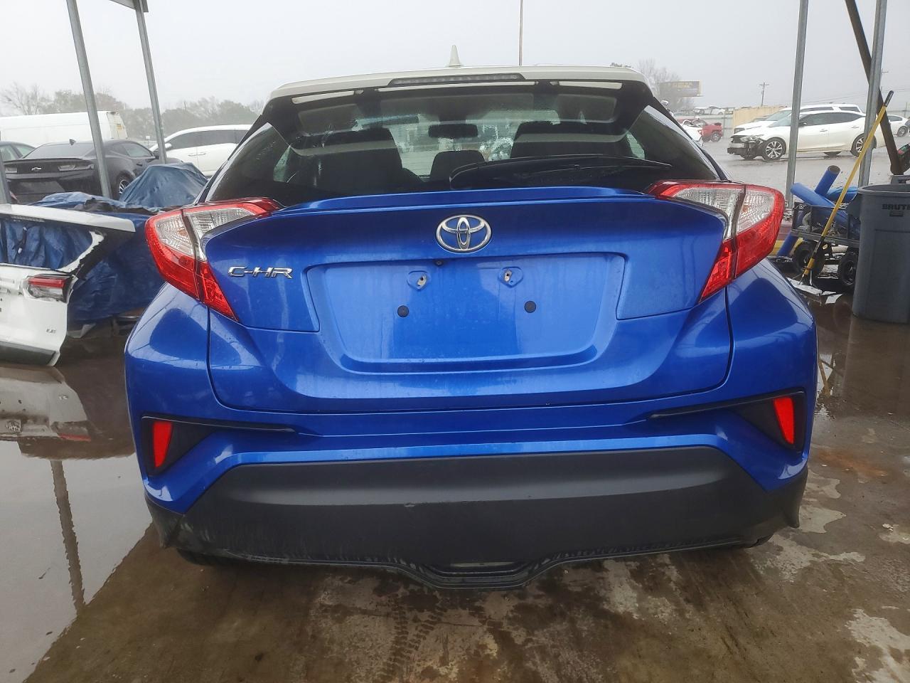 2018 TOYOTA C-HR