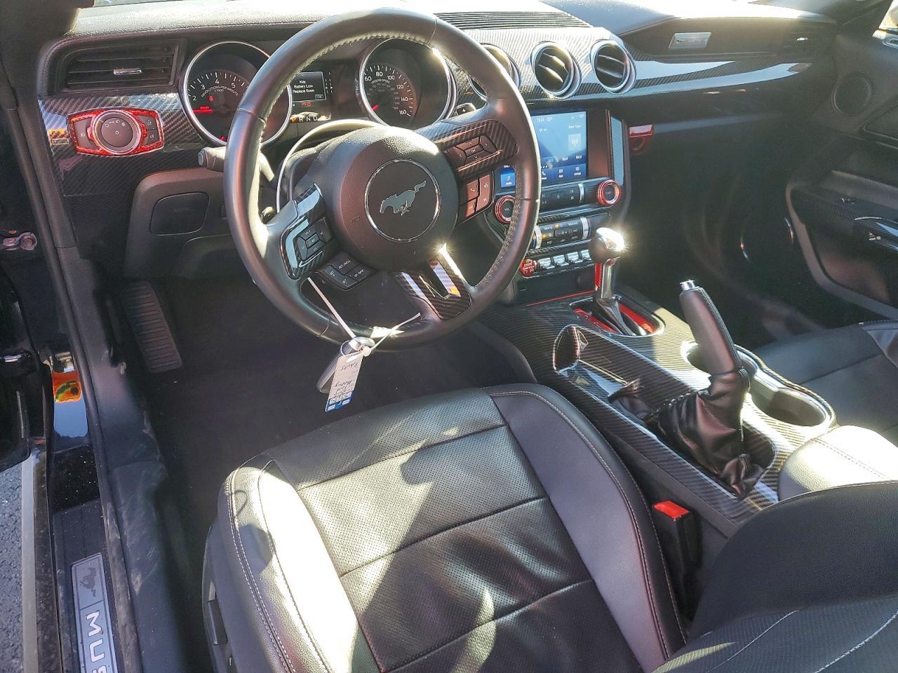 2022 FORD MUSTANG