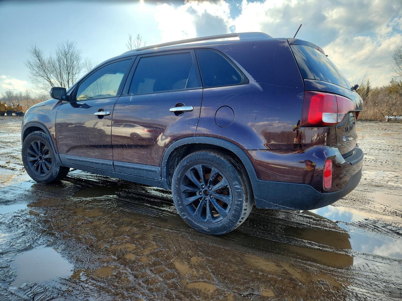 2015 KIA SORENTO