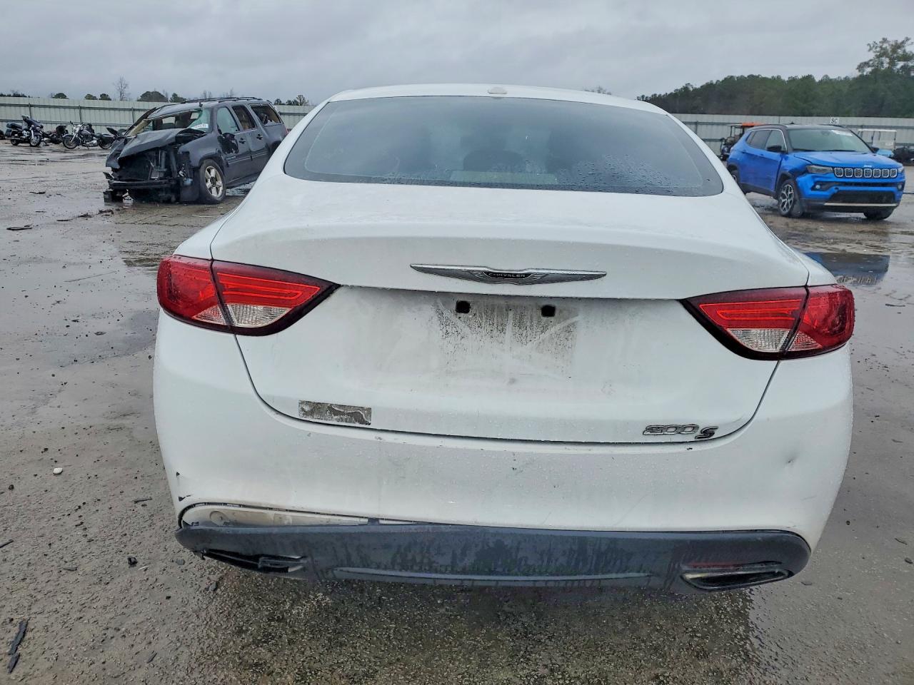 2015 CHRYSLER 200