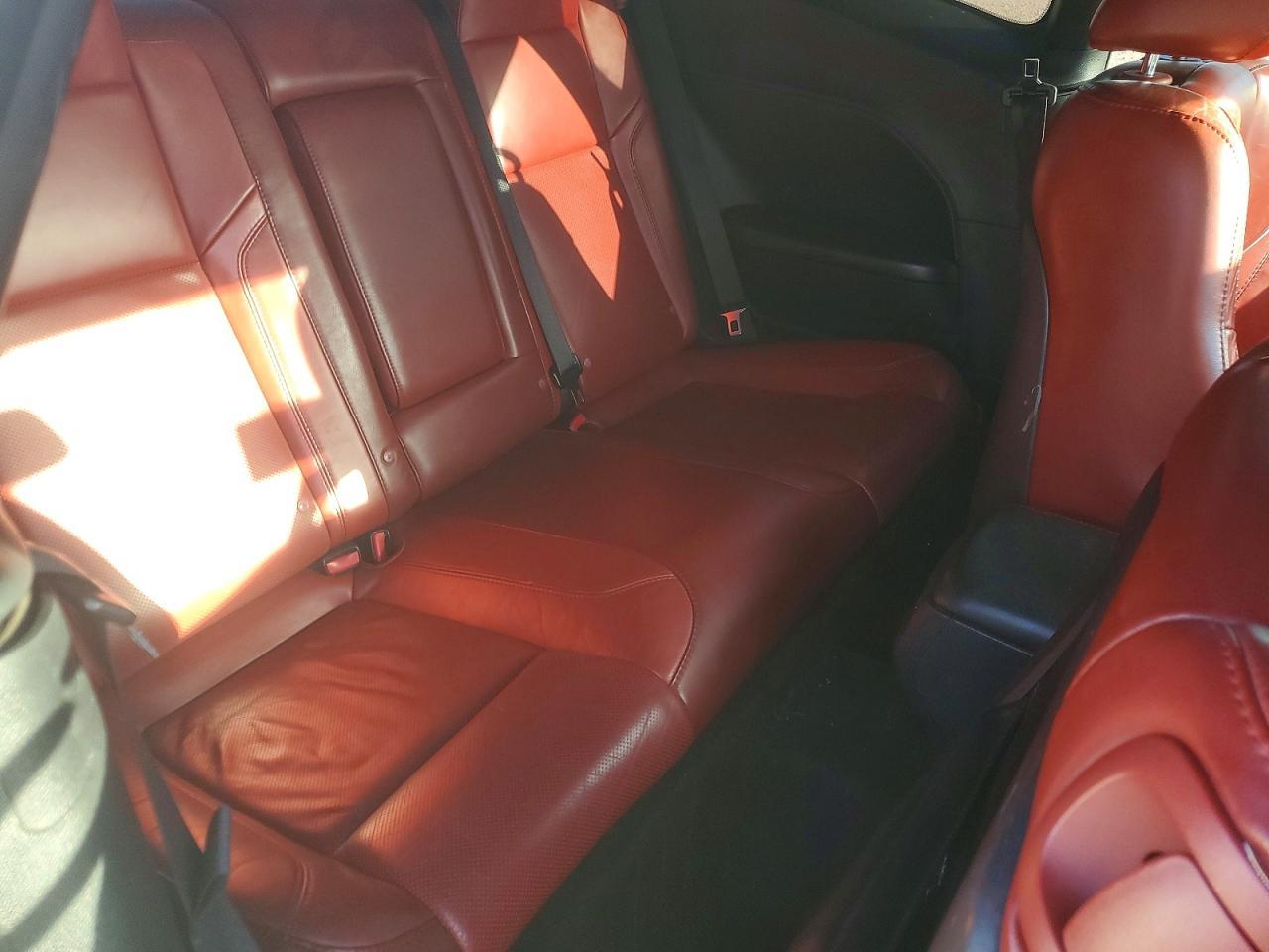 2015 DODGE Challenger