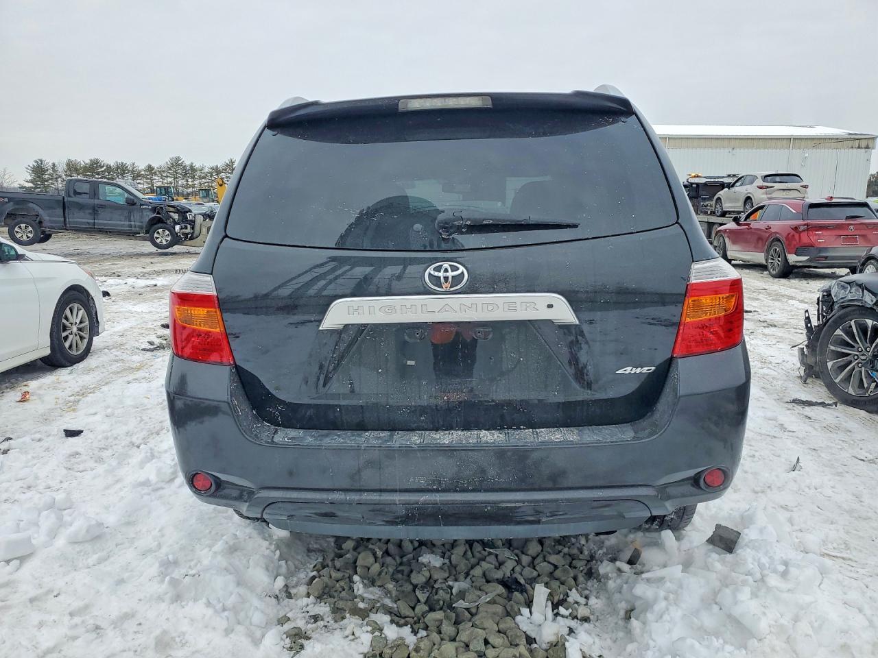 2010 TOYOTA HIGHLANDER