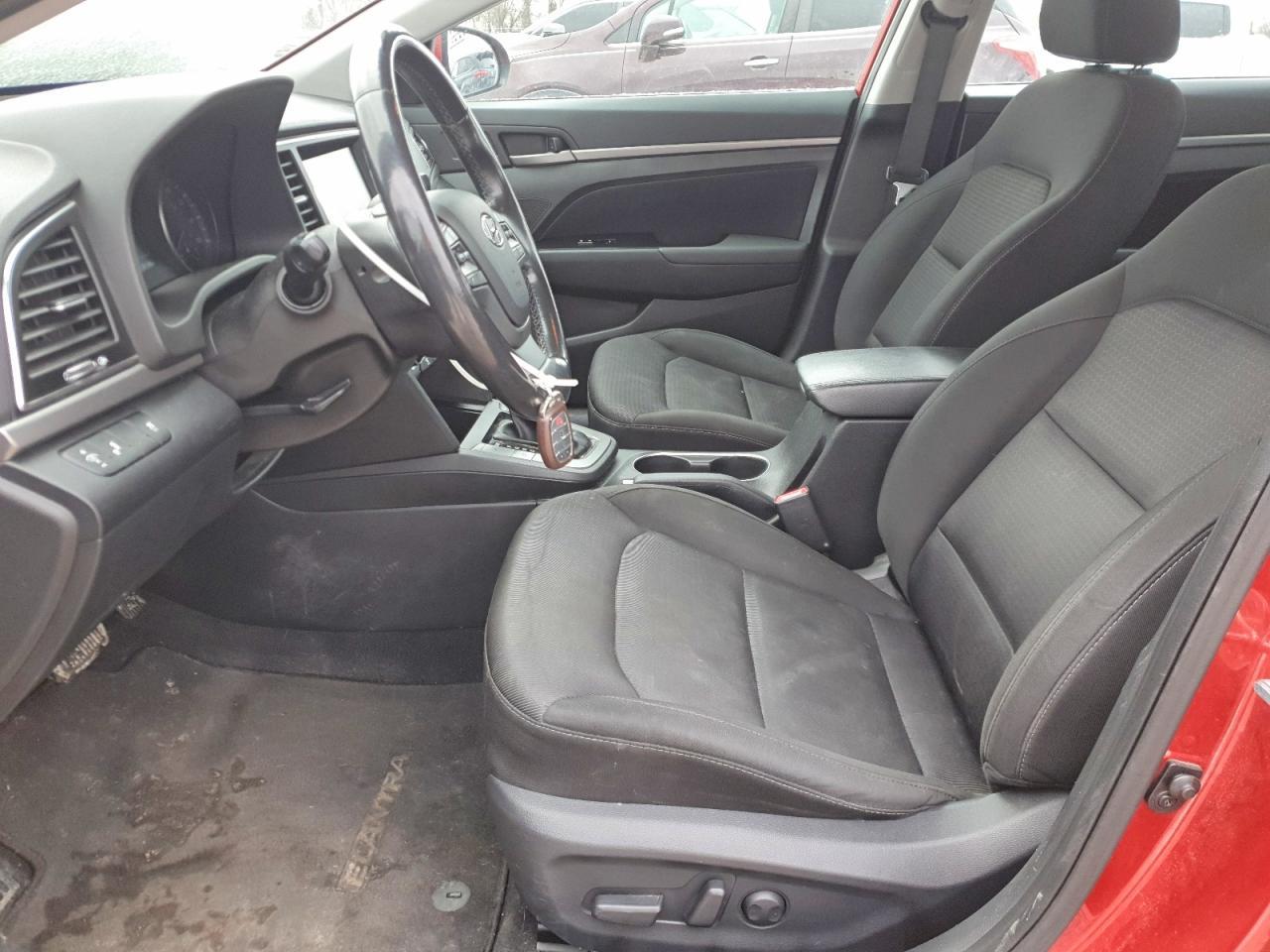 2017 HYUNDAI ELANTRA