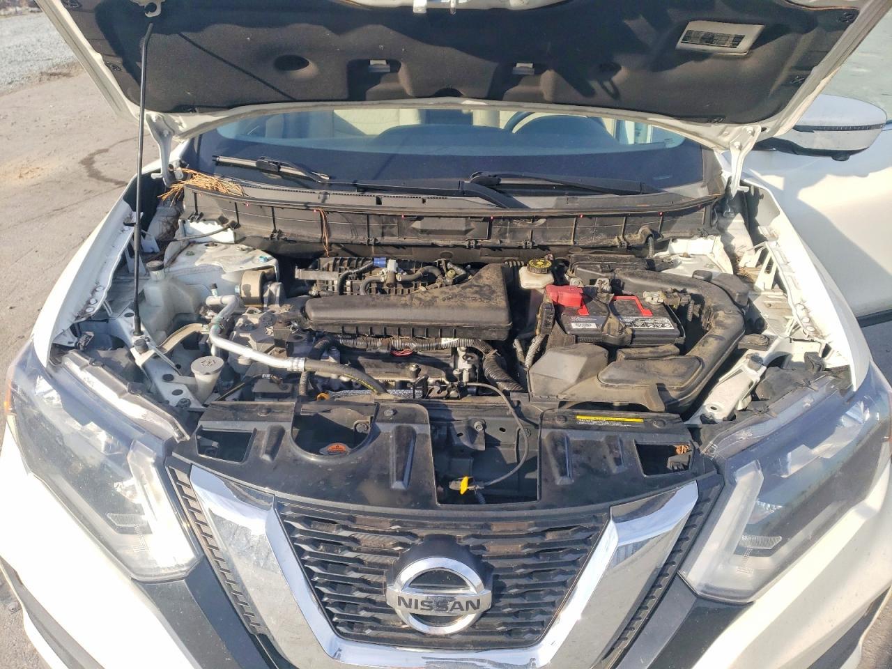 2017 NISSAN ROGUE