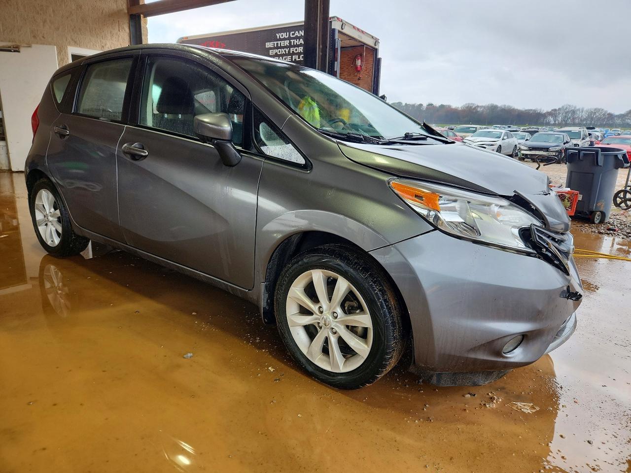 2016 NISSAN Versa Note