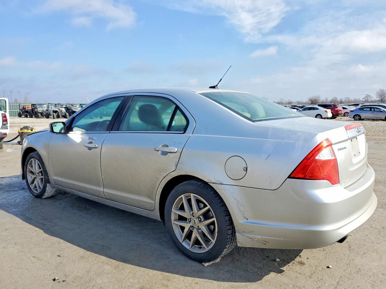 2012 FORD FUSION