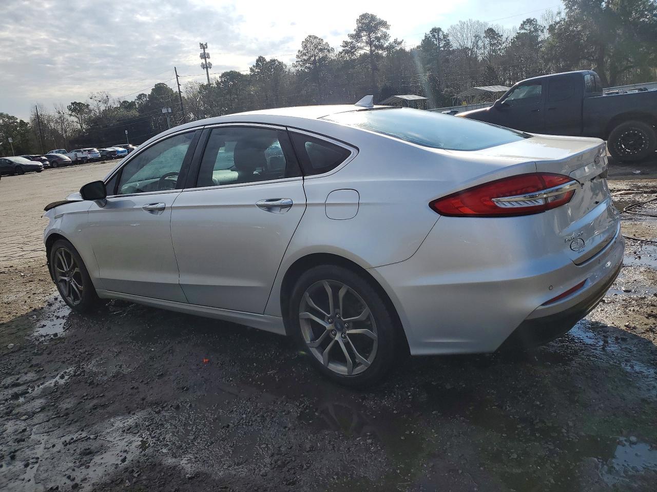 2019 FORD FUSION