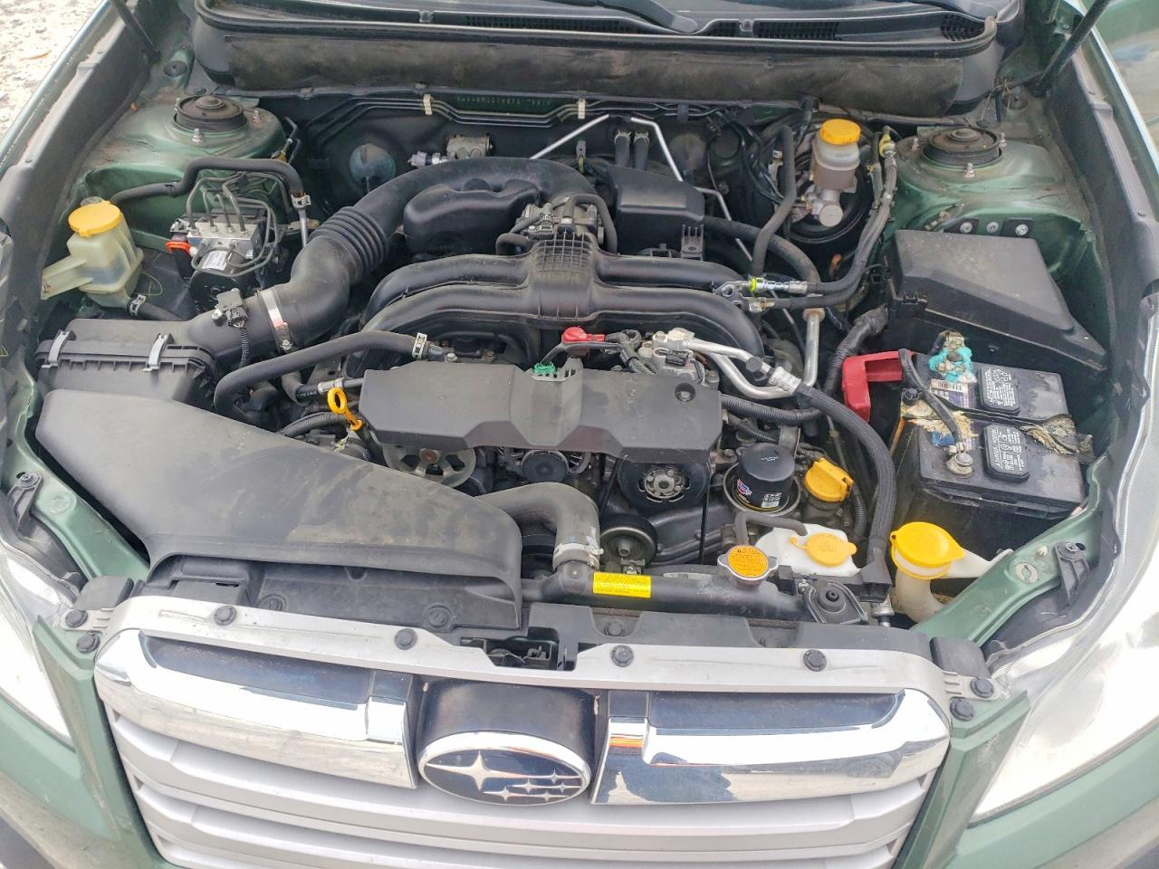 2014 SUBARU Outback