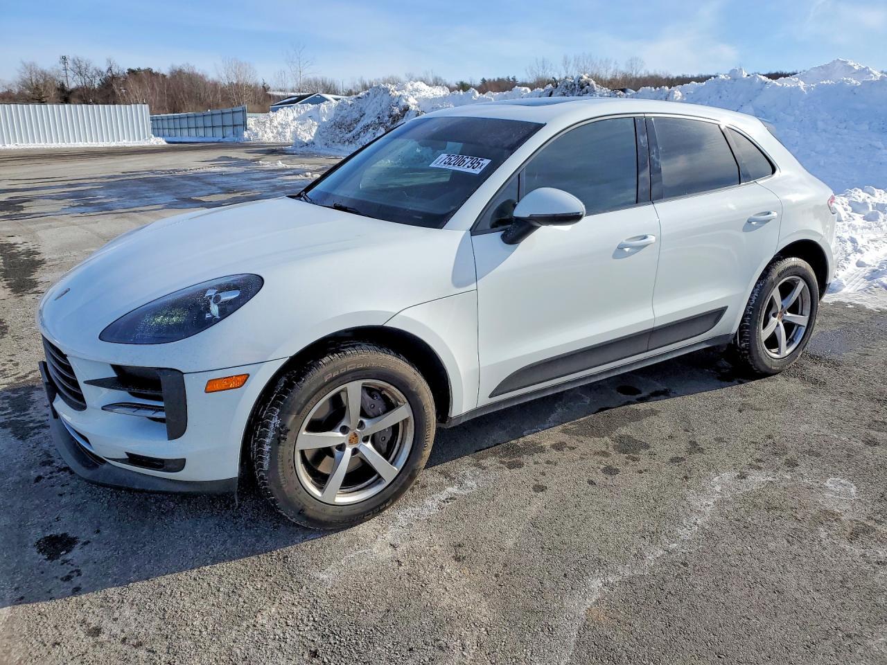2021 PORSCHE Macan