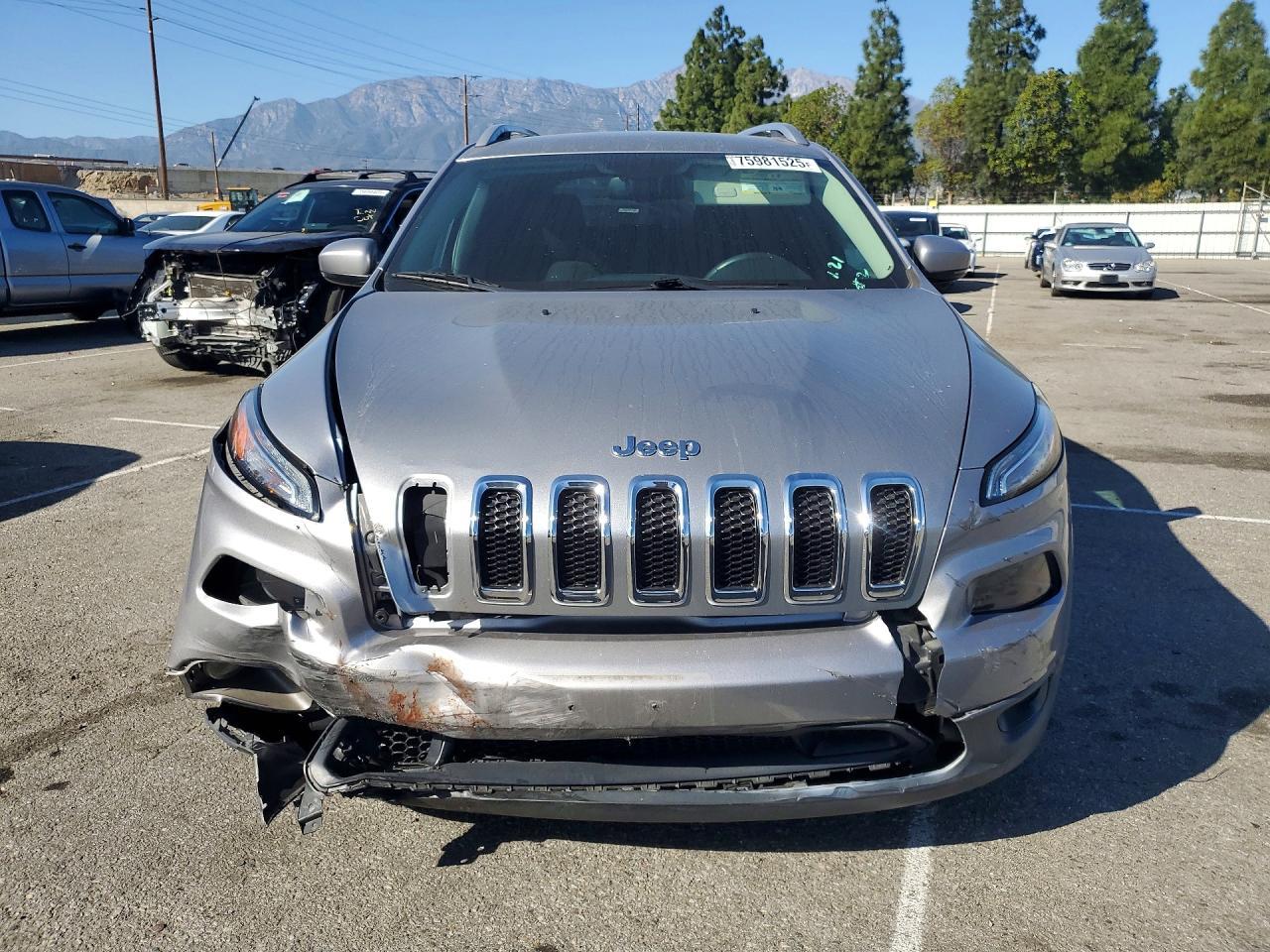 2017 JEEP CHEROKEE