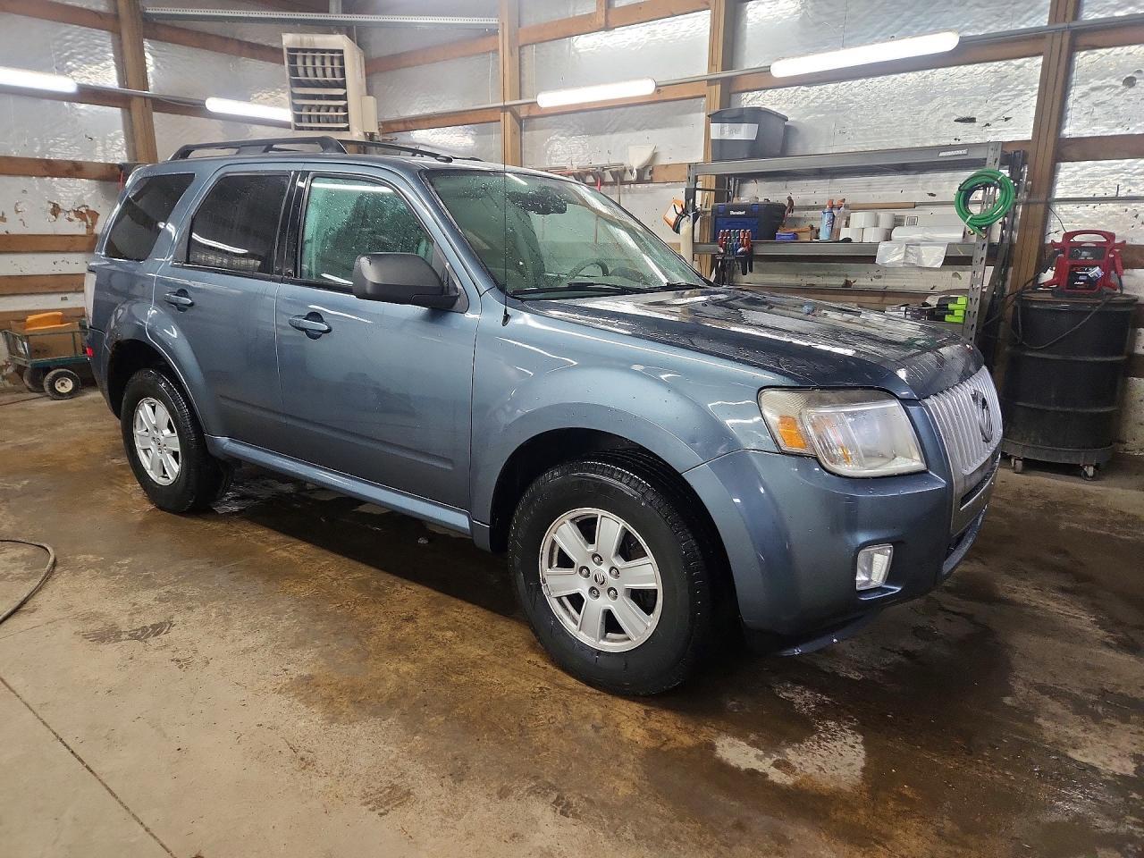 2010 MERCURY Mariner