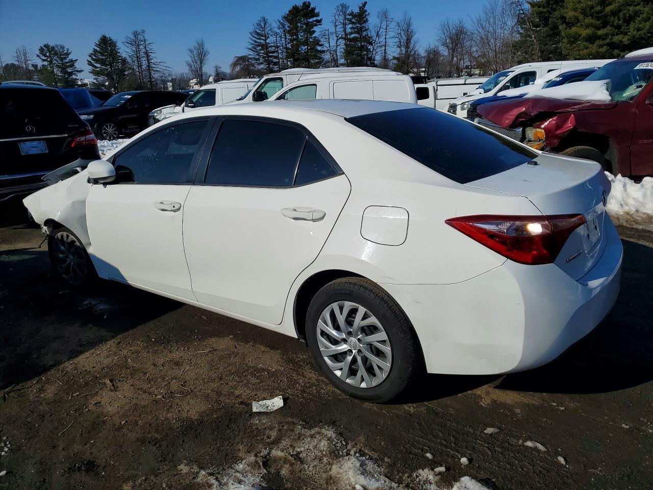 2019 TOYOTA COROLLA