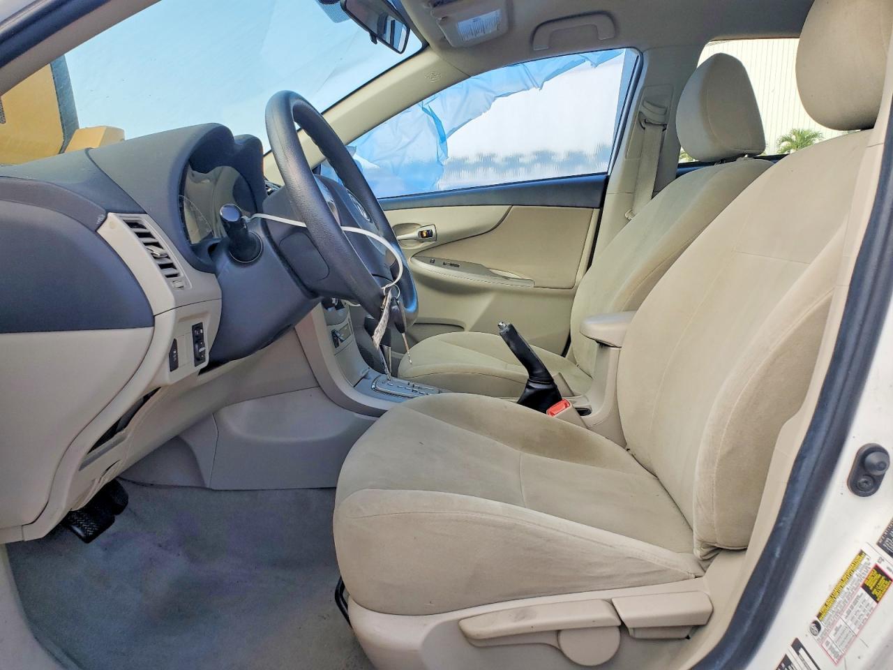 2012 TOYOTA COROLLA